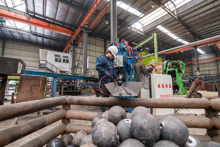 贵溪网架配件-螺栓球加工车间